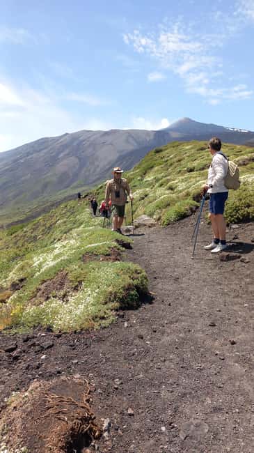 From Siracusa: Etna Tour - Trek, Wine and Food - Simple Logistics That Affect Your Comfort