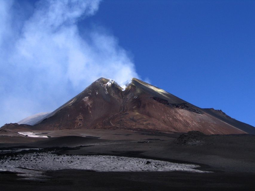From Syracuse: Mount Etna Volcano Morning Trekking Tour - Getting from Syracuse to Etna: the morning flow