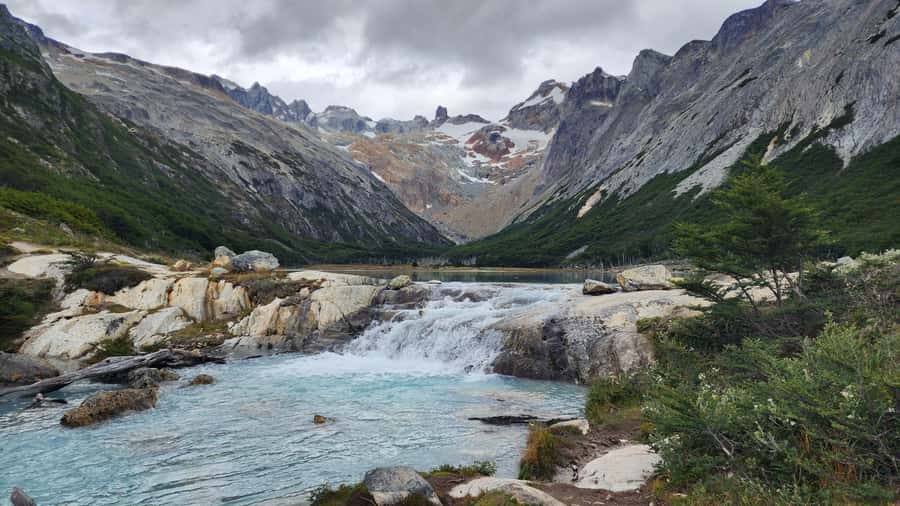 From Ushuaia: Tierra del Fuego Emerald Lagoon Trekking Tour - Laguna Esmeralda: why this trek is the real deal from Ushuaia