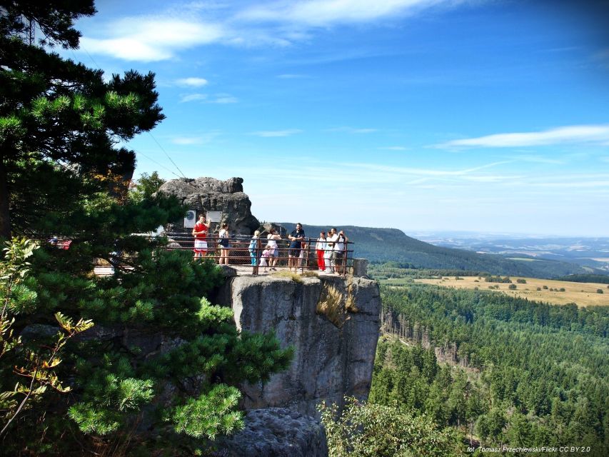 From Wroclaw: Full-Day Stolowe Mountains Trekking Tour - Up Szczeliniec Wielki from Karlow Village in About 40 Minutes