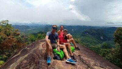 Full day Khao Hon Nak Trekking with lunch - How the day flows: hotel pickup, a tuk-tuk ride, viewpoint lunch, cool towels
