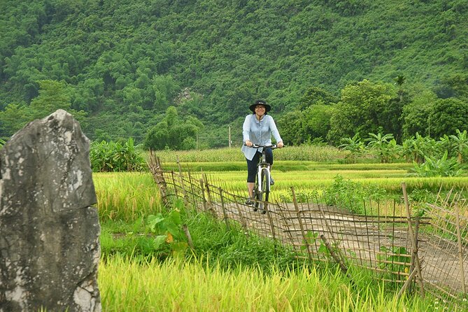 Full-Day Off-Road Trekking in Pu Luong with Optional Biking - What to pack for Pu Luong off-road trekking