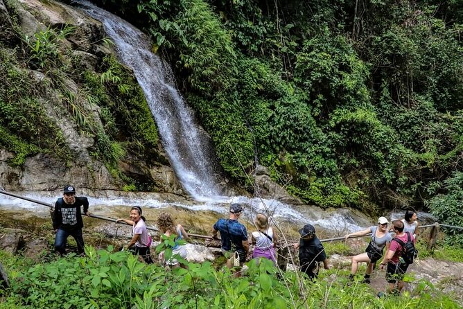 Full-Day Trekking and Sightseeing Tour in Mae Kampong - Key points to know before you go
