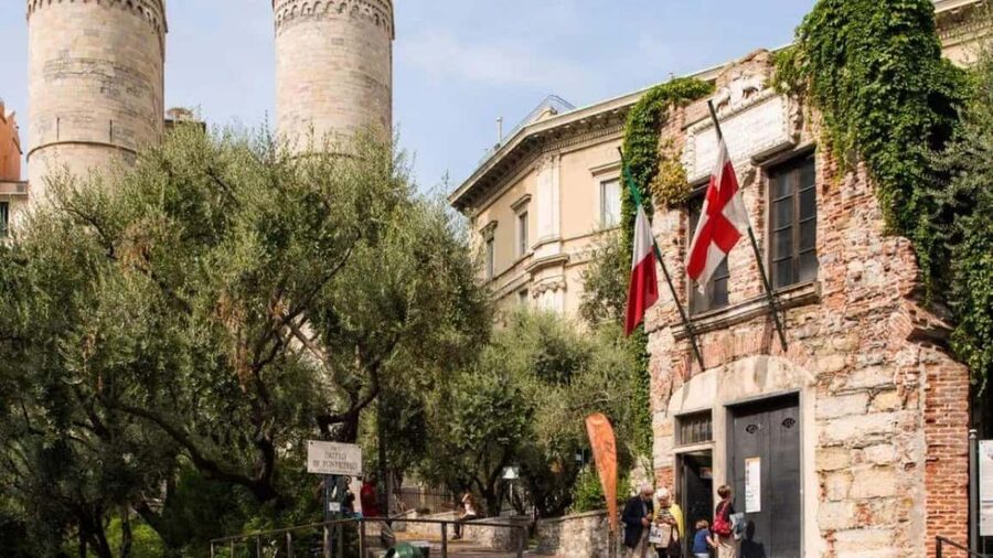 Genoa: Columbus Trail Urban Trekking with Wine & Local Tastings - The Columbus Trail as a Genoa reality check