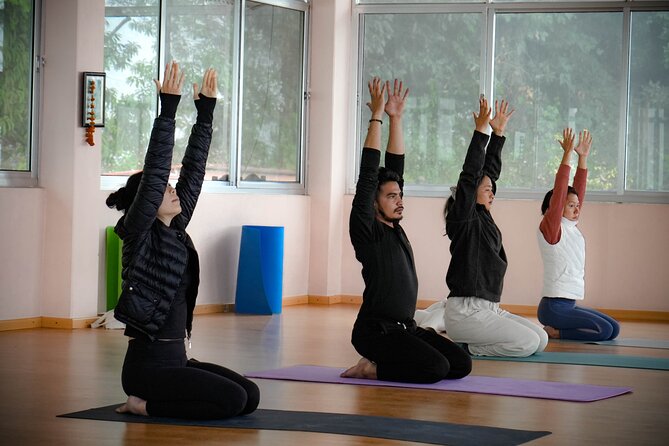 Ghorepani Ghandruk Wellness Yoga Trek - Day 3: Pokhara warm-up yoga and breathwork