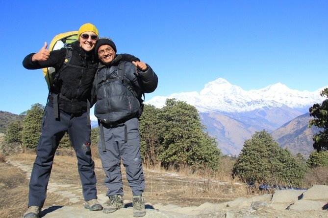 Ghorepani Poonhill Trek from Pokhara - 4 Days - Guides and porters: the difference between a trek and a headache
