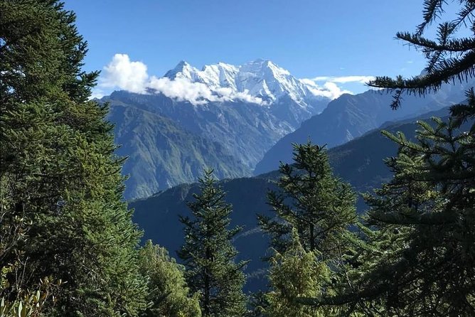 Goisankunda, Trek of the Holy Lakes - Day 1: Kathmandu to Dhunche (1,900m) and getting set up
