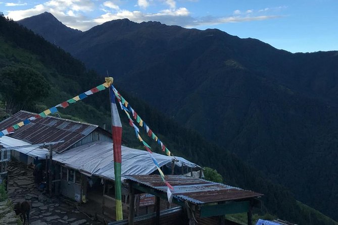 Goisankunda, Trek of the Holy Lakes - Day 5: Kutumsang (2,470m) and the bigger drop