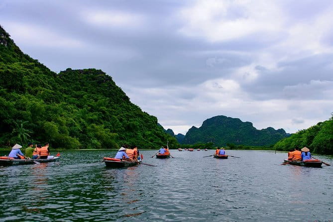 Hanoi: 3D2N Mu Cang Chai Visit All Attractions, Trek, Ethnic Life - Mu Cang Chải Homestay: Thai Stilt Houses and Included Meals