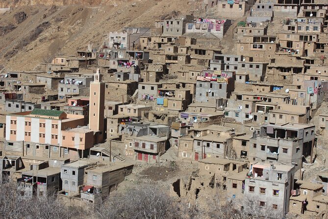 High Atlas Mountains Full Day Trek - Berber Home Lunch: Meeting Locals and Seeing How Life Fits Behind Doors