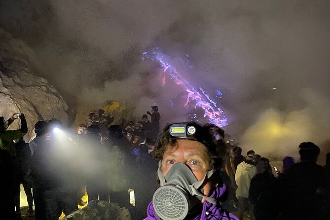 Ijen Blue Fire Trekking - Blue fire at Ijen: the phenomenon you came for