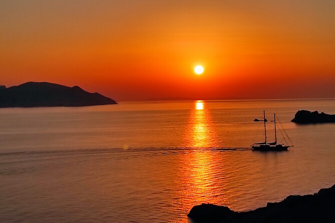 Ios Island Trekking Tours: Discover Ios Unexplored - Key highlights worth packing for