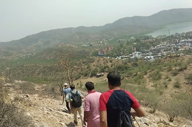 Jaipur Trekking and Hiking Tour with Guide - From Jal Mahal area to Nahargarh Fort views