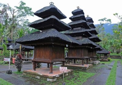 Jatiluwih full day e-bike cycling with lunch & trekking program - UNESCO Jatiluwih rice terraces: what the valley of four volcanoes feels like