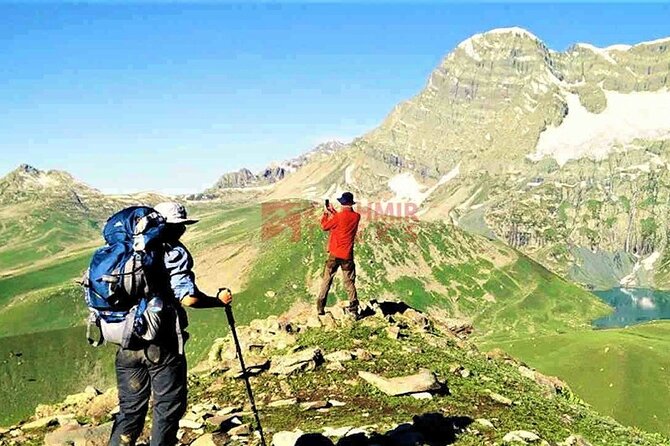 Kashmir Great Lakes Trek - Day 1: Srinagar to Sonamarg (the altitude shift you feel fast)