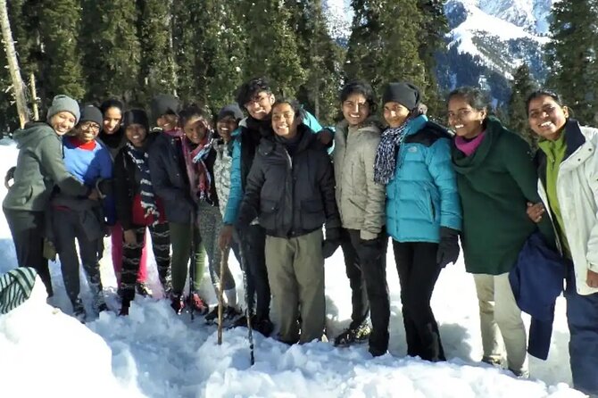 Kashmir Snow Trek - Key things that make this trek work in winter