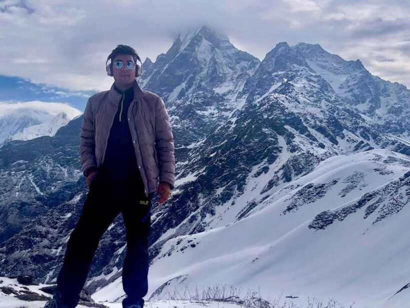 Kathmandu: 8-Day Annapurna Circuit Trek via Thorong La Pass - Thorong La Pass and Muktinath: Early Start, Deep Gorge, Sacred Arrivals