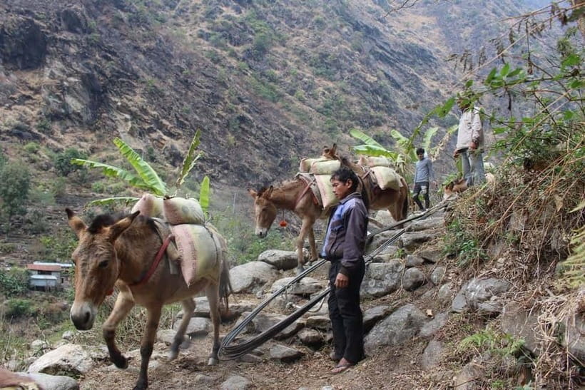 Kathmandu: 9-Day Annapurna Circuit Trek via Thorong La Pass - When to go: clear skies for Autumn and Spring