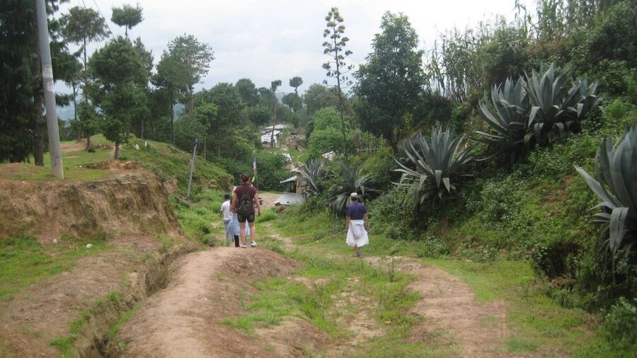 Kathmandu: Chisapani Nagarkot 3-Days 2-Nights Trek - Kathmandu to Sundarijal: why this trek starts with a hike, not a bus ride