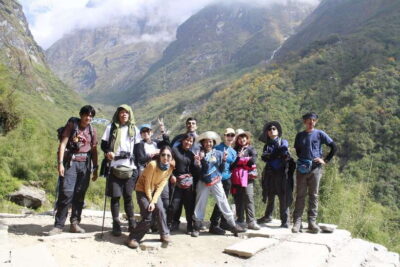 Kathmandu/Pokhara: Annapurna Circuit Trek 10 days - Starting Out: Kathmandu to Dharapani and That First Real Climb