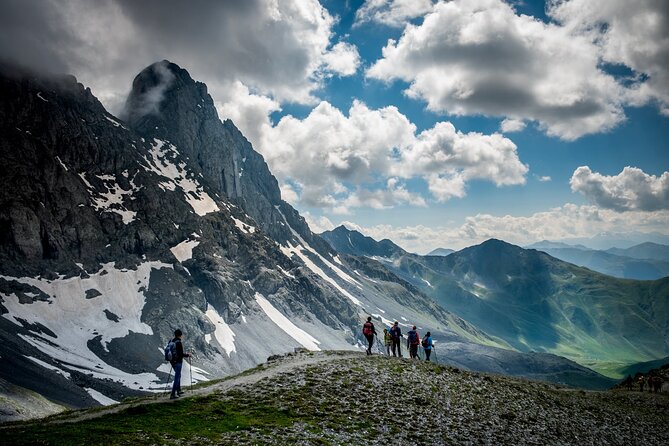 Kazbegi - One Day Trekking Private Tour to Chaukhi Pass 3341 m - Stepantsminda to Juta by 4x4: The Quick Start Advantage