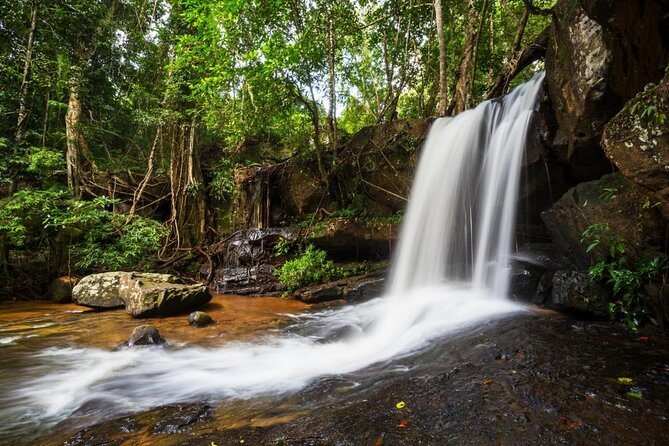 Kbal Spean Trekking Tour with Banteay Srei and Landmine Museum - Key things that make this tour worth it