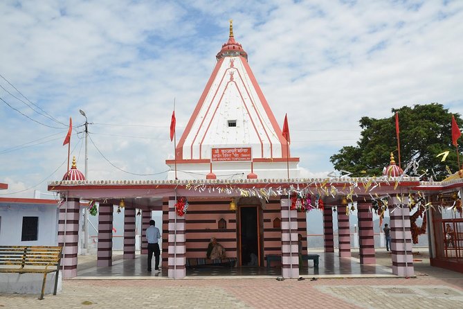 Kunjapuri Temple Sunrise Trek With Professional Guide - Kunjapuri Devi Temple: why this sunrise trek feels more than scenic