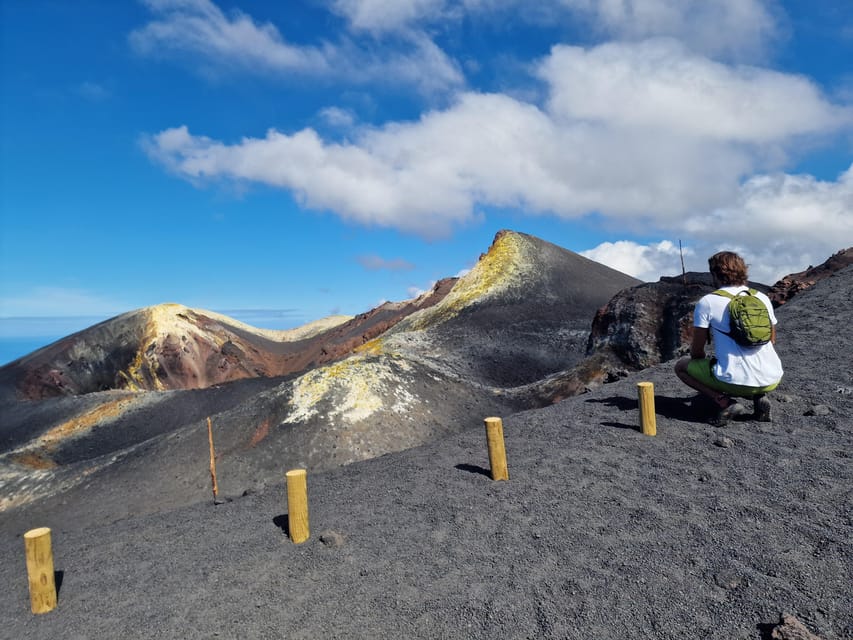 La Palma: Tajogaite Volcano Guided Trek - Meeting Up and the Easy Van Transfer Around El Paso