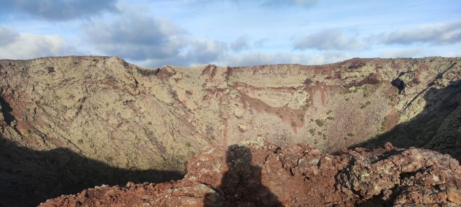 Lanzarote: Timanfaya Natural Park Trekking Tour - The mid-tour Canarian tasting: wine, cheese, mojo, and local flavors