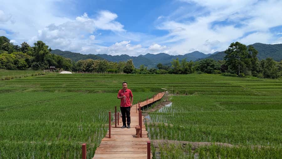 Luang Prabang: Full Day Trek to Kuang Si Waterfall & Village - Ban Long and Long Lao Village: The Human Start to the Hike