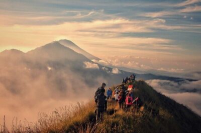 Magical Sunrise Trekking at Mount Batur - Kintamani Base Camp Stop for Coffee and Breakfast