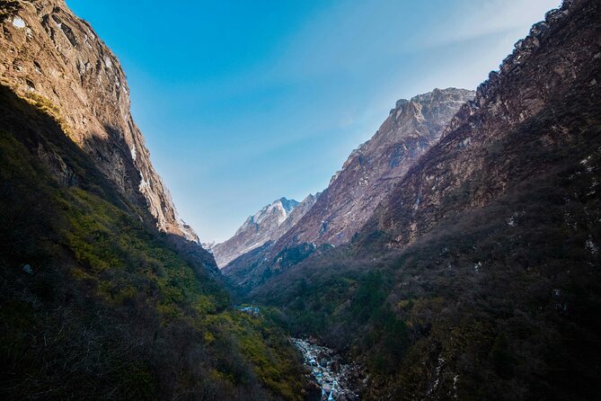 Makalu Base Camp Trek - Day 9: climbing to Makalu Base Camp and what that night really means