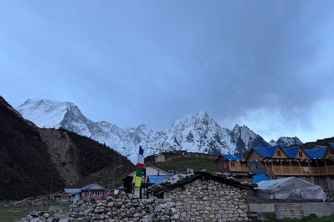 Manaslu Circuit Trek - 14 days of Himalayan Adventure - Days 9 to 10: Samdo Village and the rockier climb