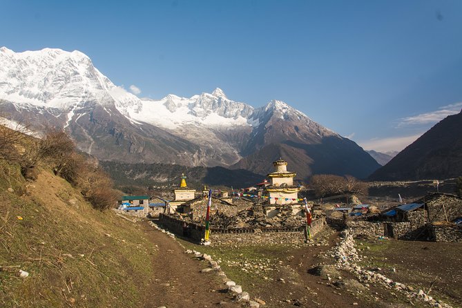 Manaslu Circuit Trek - Following the route safely: how “not getting lost” works with a local guide