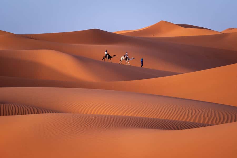 Marrakech: 3-Day Desert Tour to Merzouga Dunes & Camel Trek - Day 2: Todgha Gorge, Erfoud Fossils, Rissani, and Erg Chebbi