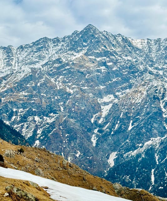 McLeod Ganj: Triund Trek with Manu Adventures India - Day 1 at Triund and Leta Village camps: bonfire dinner and real star time
