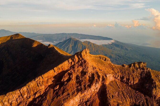 Mount Agung Sunrise Trekking with Local Guide - Night trekking reality: what your guide should do for you