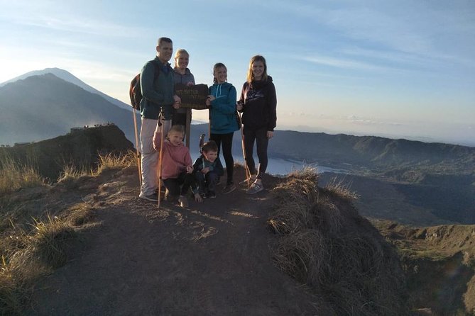 Mount Batur Sunrise Trekking Private Tour with Breakfast and Hotel Transfer - Summit moment: waiting for sunrise and using the top wisely