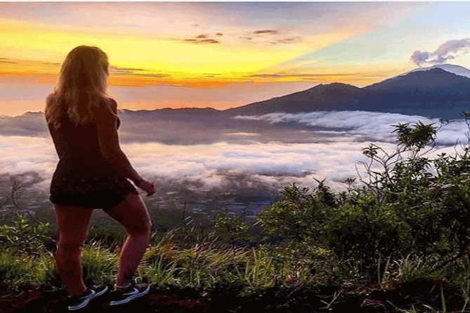 Mount Batur Sunrise Trekking With Guide & Breakfast - Entering the Night Schedule: Pickup Timing From Kuta