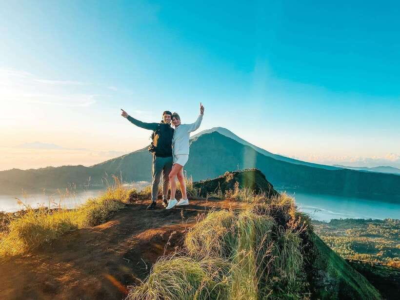 Mount Batur Sunset Trekking And Natural Hot Spring Tour - The Coffee Plantation Stop Before You Climb