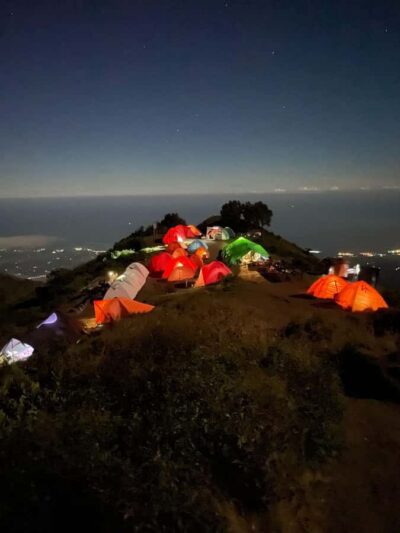 Mount Rinjani: 2D-1N Trekking Summit Sunrise Point Join Tour - Day 1 from open meadows to the crater rim at 2,639 m