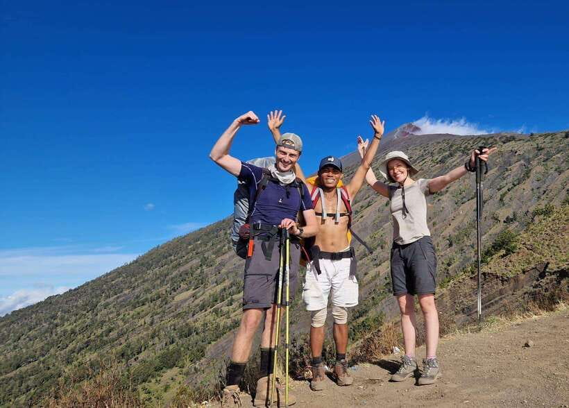 Mount Rinjani Climbing 2D/1N Summit Trek 3726M - Mount Rinjani sunrise in 2 days: the real payoff