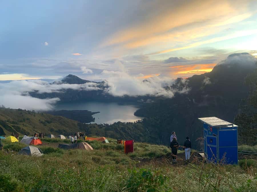 Mount Rinjani Trekking: 2D/1N Hike To Summit 3726m Full View - Why this Rinjani summit hike feels like the real Lombok