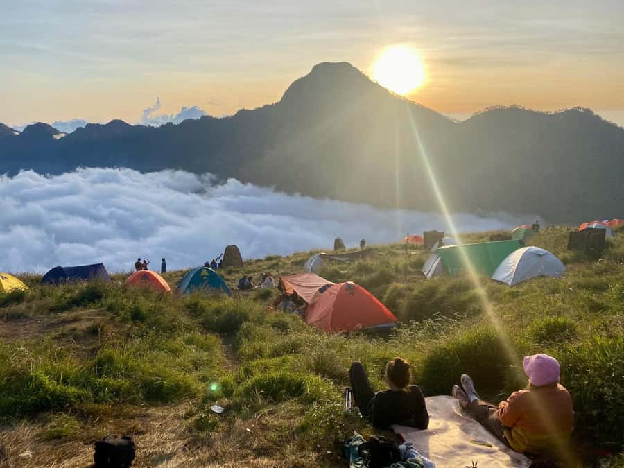 Mount Rinjani Trekking 3Days/2nights Summit Lake Hotspring - Guide and porter support: small group attention, mixed communication