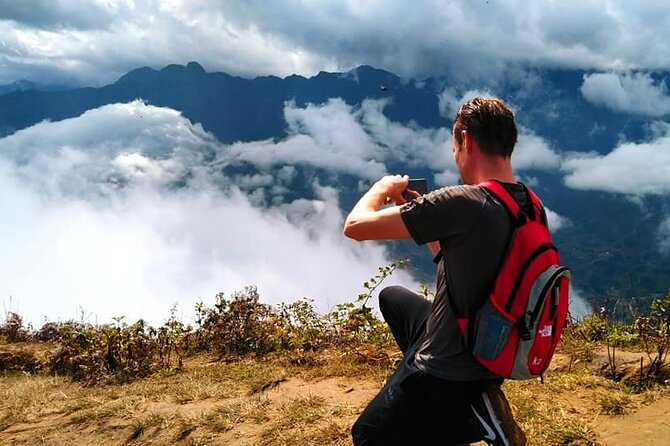 Mountain views and villages trek – 1 Day - Ham Da (Black Hmong): farming, marriage, and house-building in plain talk