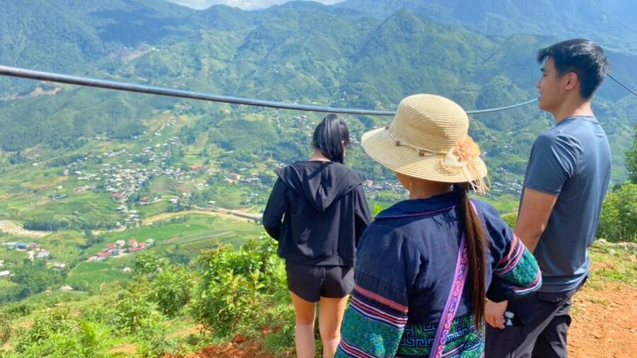Mountain Views And Villages Trek - Sa Seng summit: your best chance to see Sapa and the Muong Hoa Valley together
