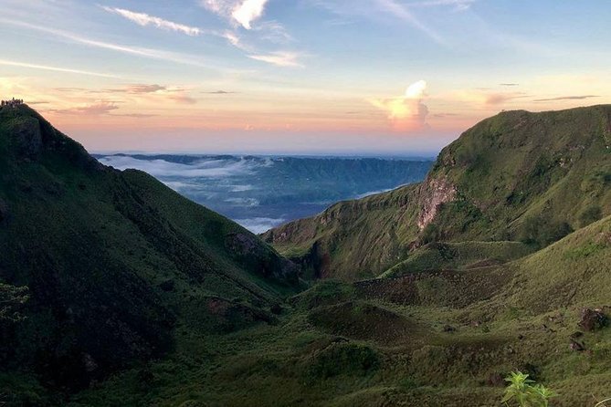 Mt batur Sunrise Trekking and Natural Spring Tour - The descent: where guides really earn their fee