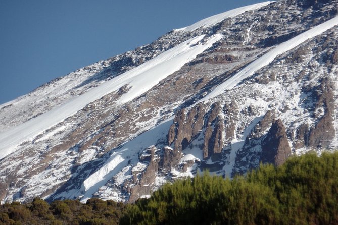 Mt Kilimanjaro Trek, 6 Days - Umbwe Route - Day 3: Barranco Wall steep ridge work and the junction with Mweka