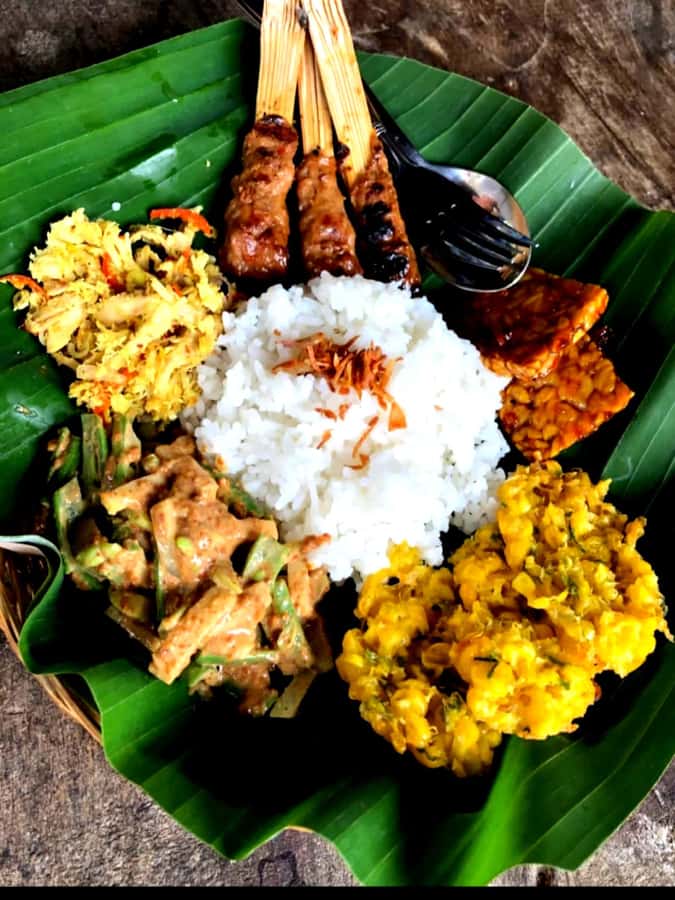 Munduk Jungle Trek to Banyumala & Pucak Manik – Private - The Jungle Trek Itself: Rainforest, Steps, and Plantation Paths