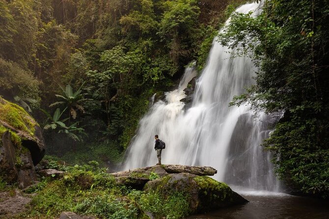 One day Doi Inthanon & Trekking at Pha Dok Siew - Pha Dok Siew Trek to the Standing Waterfall